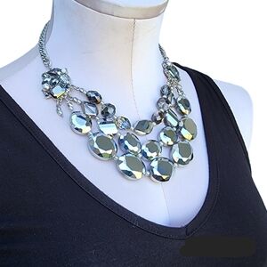 White House Black Market Chunky Glittery Beaded Jeweled Necklace 16"-18.5" EUC